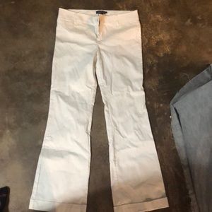 Cute white bell bottom pants!!